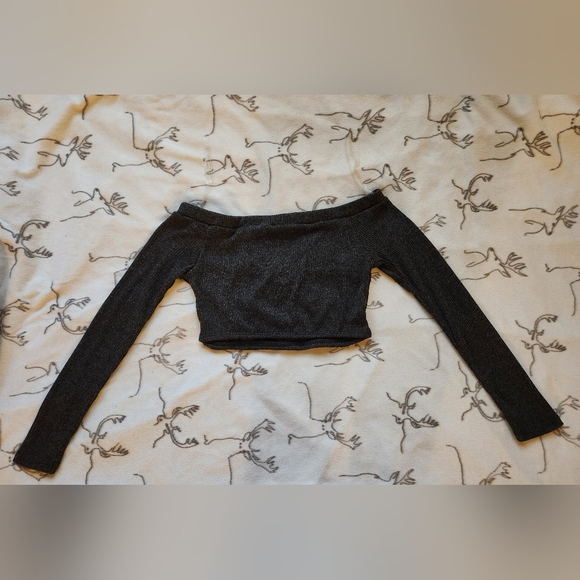 Long-sleeved crop top - Picture 2 of 4
